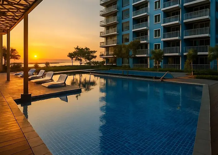 Cozy 1br Near Solaire, Okada, Mall Of Manila