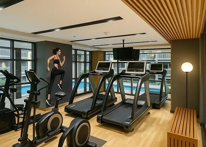 Cozy 1br Near Solaire, Okada, Mall Of * Manila